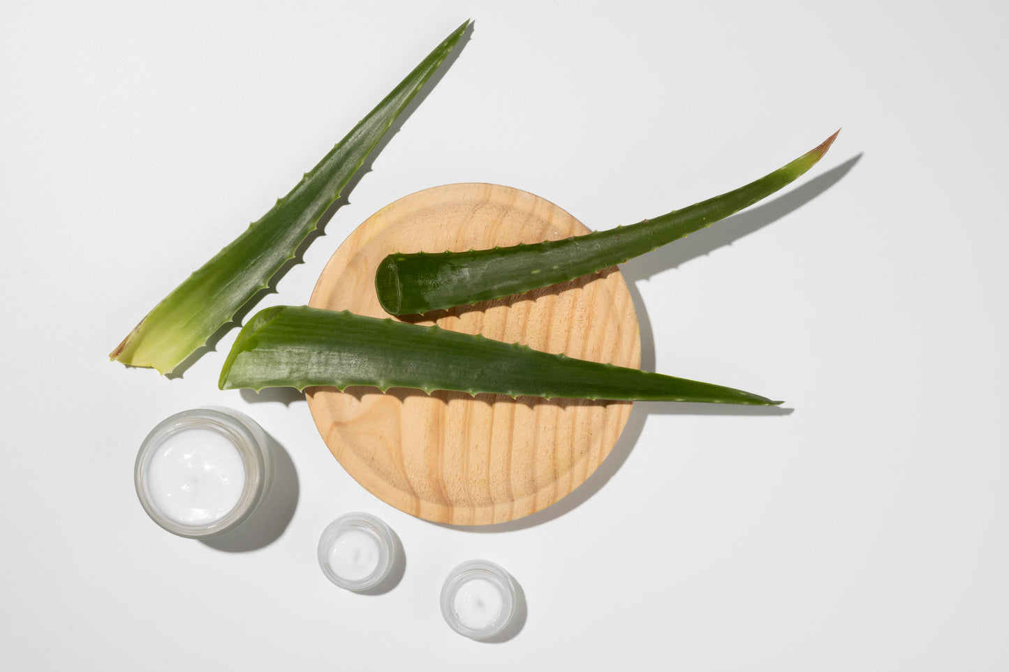Beauty D - Dear Derm Aloe Vera Soothing & Moisture Gel