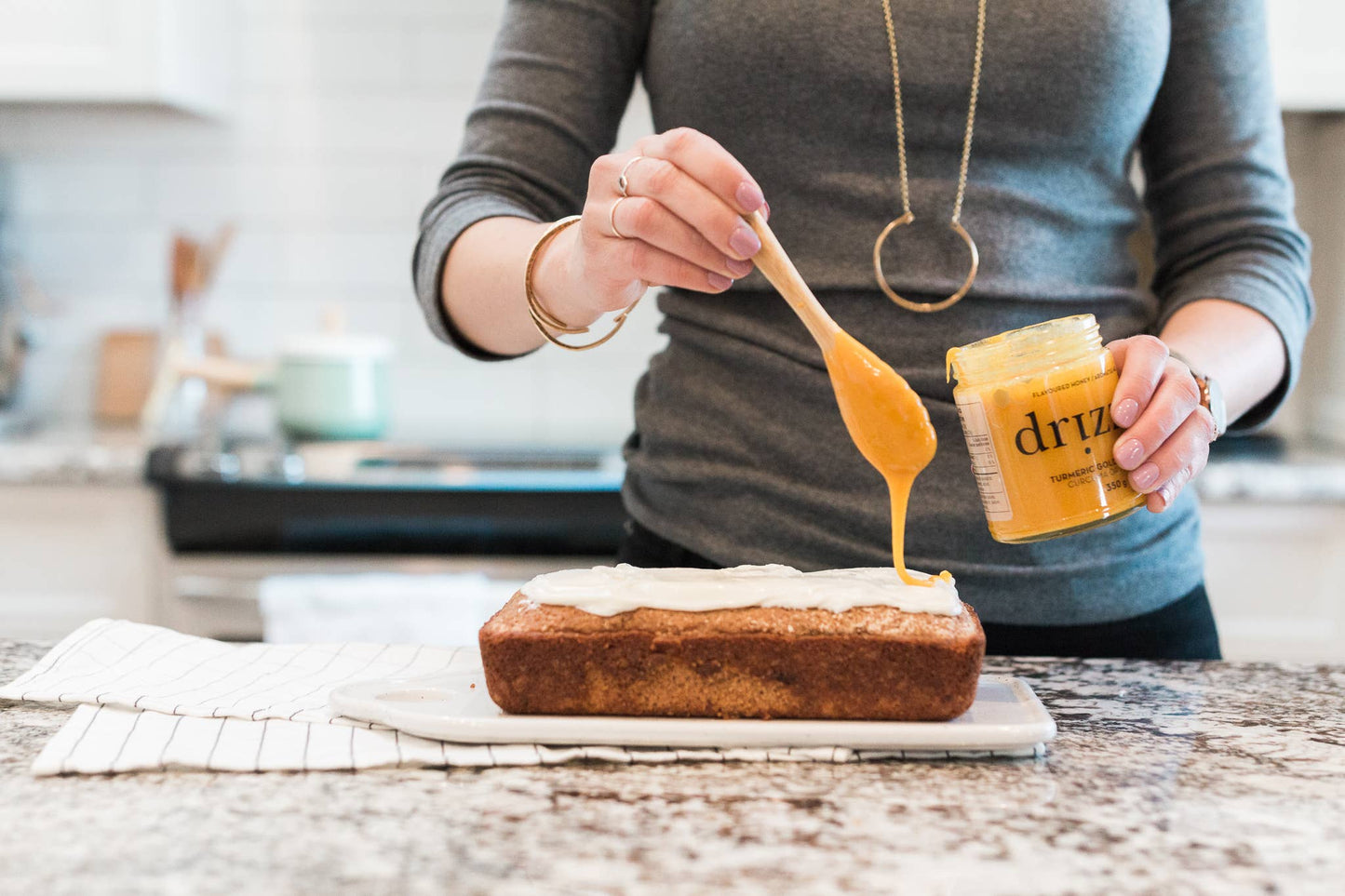 Drizzle Honey - Turmeric Gold Superfood Honey – 350 g (12 oz)