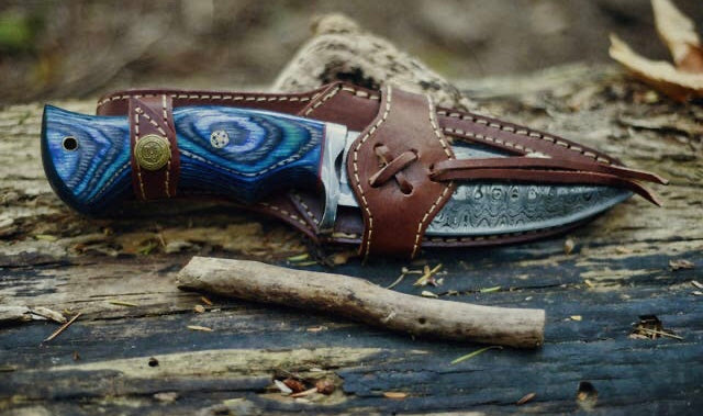 Damascus Knife - Premium Quality Hunting And Camping