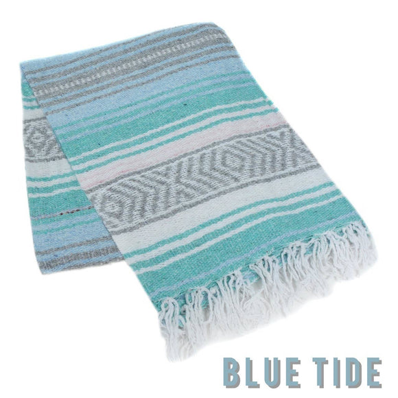 Throw Blanket -Blue Tides