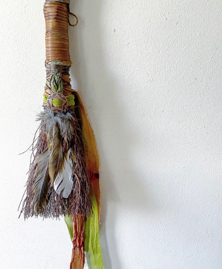 WALL HANGING  SPIRITUAL HOME DECOR CINNAMON BROOM