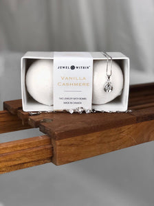 Vanilla Cashmere Jewelry Bath Bomb Set